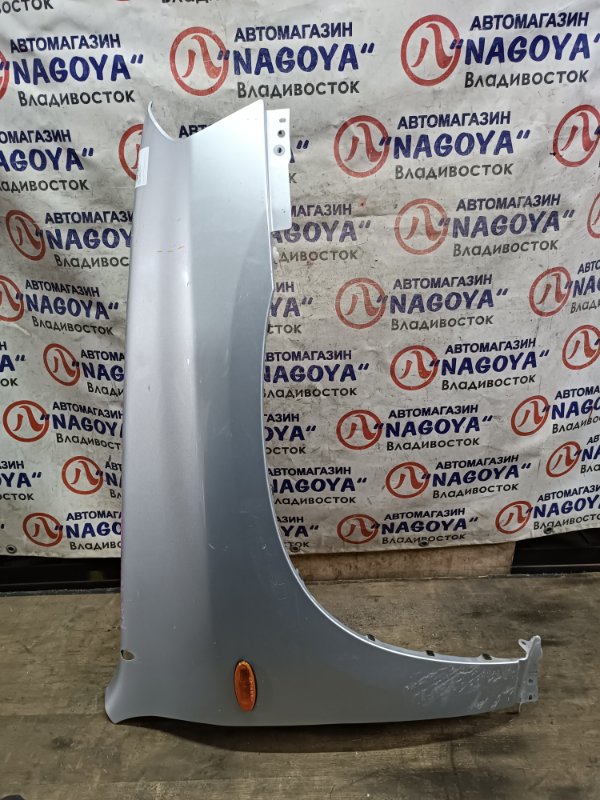 Крыло MAZDA TRIBUTE EPEW YF переднее правое COLOR 22V (б/у)