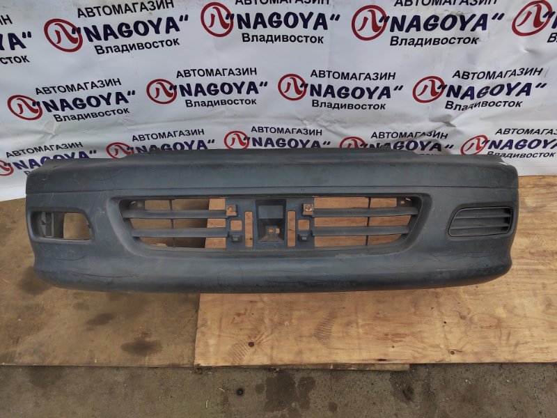 Бампер TOYOTA TOWN ACE NOAH SR50 3S-FE передний (б/у)