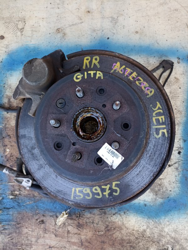 Ступица TOYOTA ALTEZZA GITA JCE15 2JZ-GE задняя правая ABS (б/у)