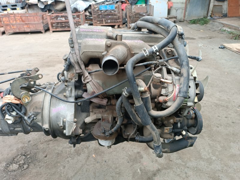 Двигатель MAZDA BONGO SE28M R2 553973 (б/у)