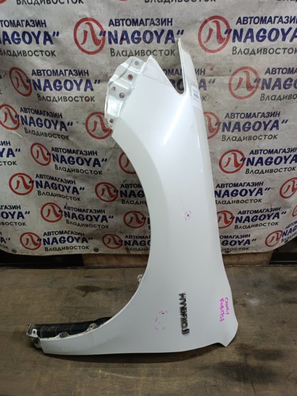Крыло TOYOTA CAMRY AVV50 2AR-FXE переднее левое COLOR 070 (б/у)