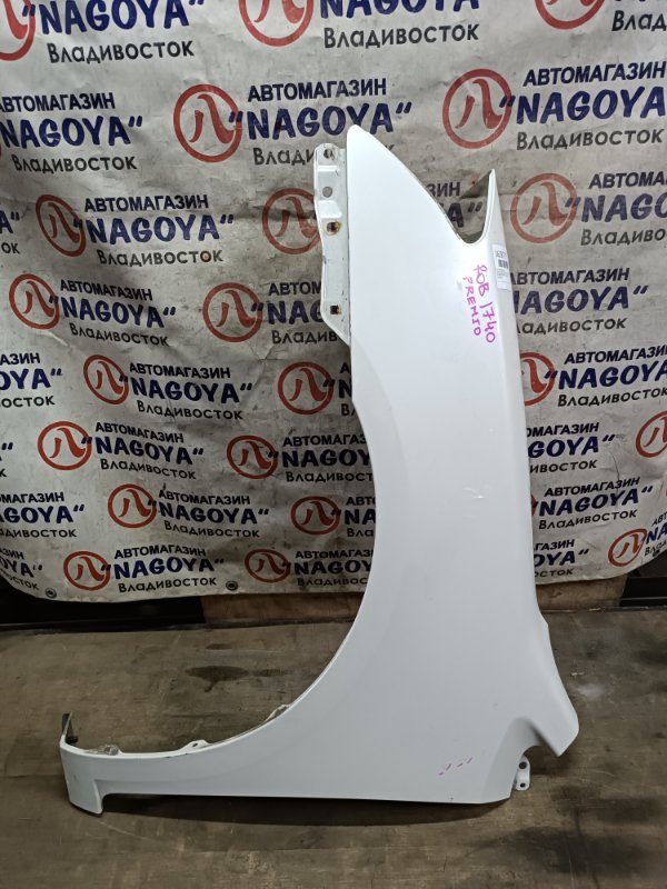 Крыло TOYOTA PREMIO ZRT265 2ZR-FAE переднее левое 1 MODEL (б/у)