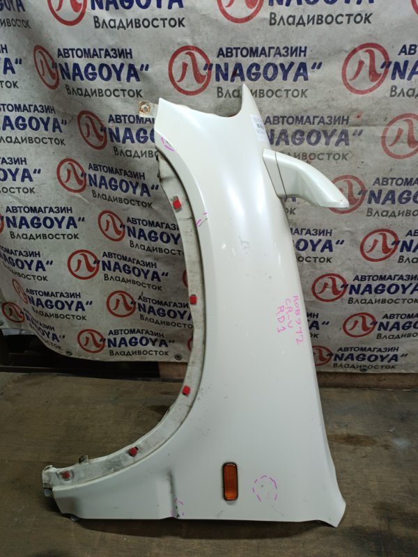 Крыло HONDA CR-V RD1 B20B переднее левое COLOR NH624P (б/у)