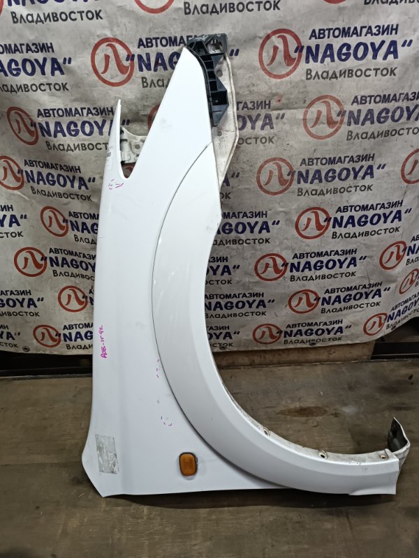 Крыло TOYOTA VOLTZ ZZE137 2ZZ-GE переднее правое COLOR 040 (б/у)