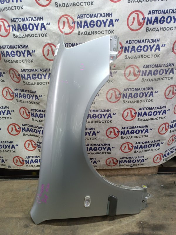 Крыло TOYOTA PROGRES JCG11 2JZ-FSE переднее правое COLOR 1C0 (б/у)