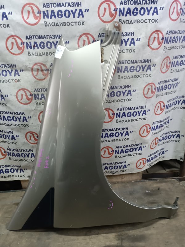 Крыло NISSAN LIBERTY RM12 QR20DE переднее правое COLOR EY0 (б/у)