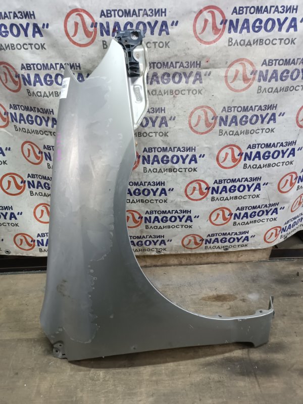 Крыло TOYOTA COROLLA NZE124 1NZ-FE переднее правое 1 MODEL (б/у)