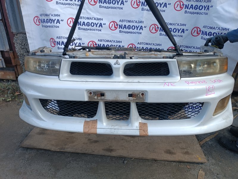 Nose cut MITSUBISHI GALANT EA3A 4G64 передний (б/у)