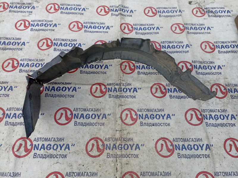 Подкрылок MITSUBISHI AIRTREK CU2W 4G63T передний правый (б/у)