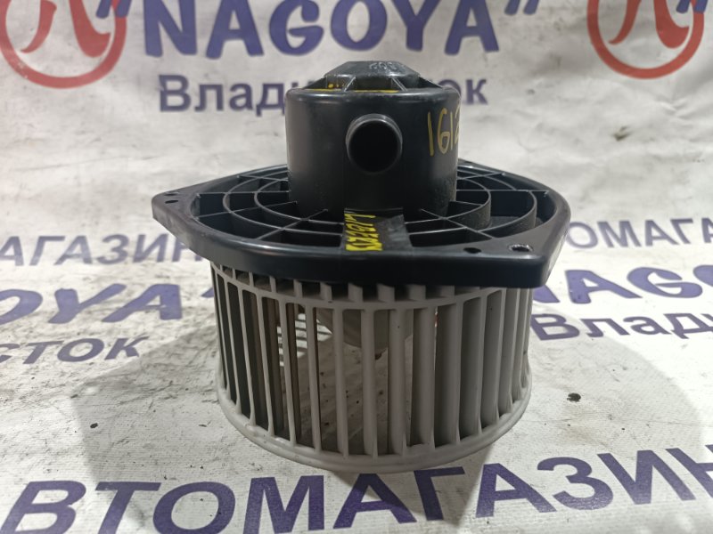 Мотор печки NISSAN LIBERTY RM12 QR20DE (б/у)