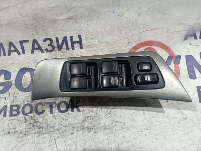 Блок упр. стеклоподьемниками TOYOTA HARRIER SXU15 5S-FE передний правый (б/у)
