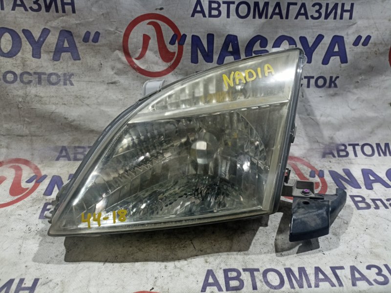 Фара TOYOTA NADIA SXN10 3S-FE передняя левая 4418 (б/у)