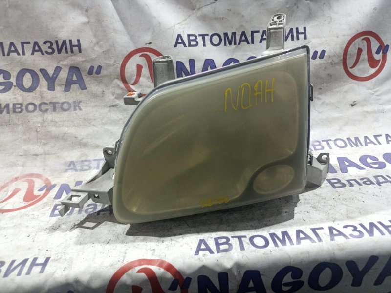 Фара TOYOTA TOWN ACE NOAH CR40G 3S-FE передняя левая 28123 (б/у)