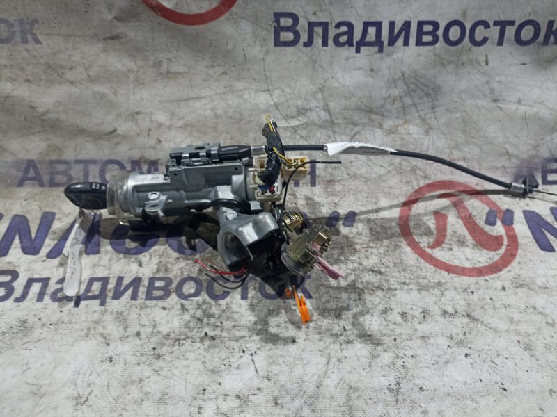 Замок зажигания TOYOTA NADIA SXN15 3S-FE (б/у) Замок зажигания TOYOTA NADIA SXN15 3S-FE (б/у)
