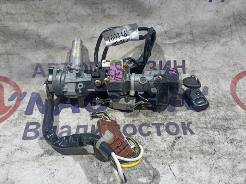 Замок зажигания HONDA CR-V RD1 B20B (б/у) Замок зажигания HONDA CR-V RD1 B20B (б/у)