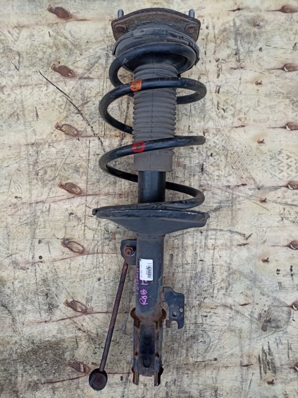 Стойка TOYOTA ESTIMA ACR40 2AZ-FE передняя правая (б/у)