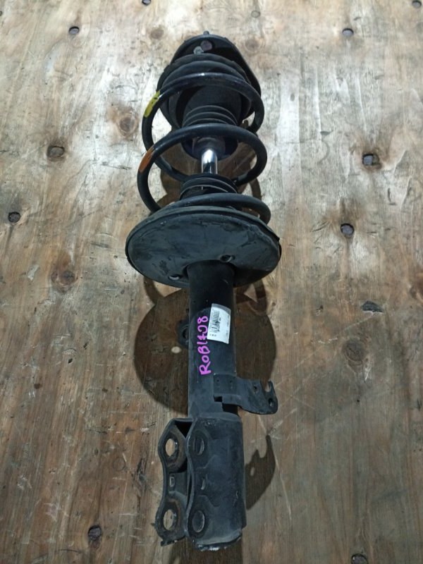 Стойка TOYOTA WISH ZNE10 1ZZ-FE передняя правая (б/у) Стойка TOYOTA WISH ZNE10 1ZZ-FE передняя правая (б/у)