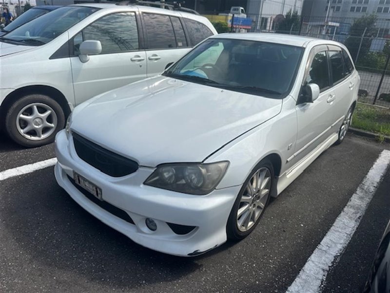 Ветровики комплект TOYOTA ALTEZZA GITA JCE15W 2JZ-GE (б/у)