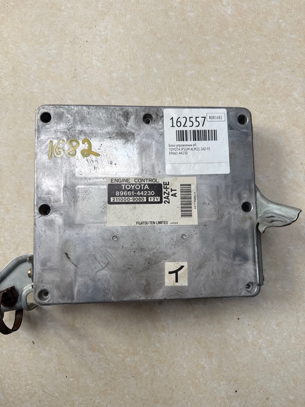 Блок управления efi TOYOTA IPSUM ACM21 2AZ-FE 89661-44230 (б/у) Блок управления efi TOYOTA IPSUM ACM21 2AZ-FE 89661-44230 (б/у)