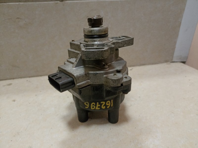 Трамблер NISSAN RNESSA PNN30 KA24DE (б/у)