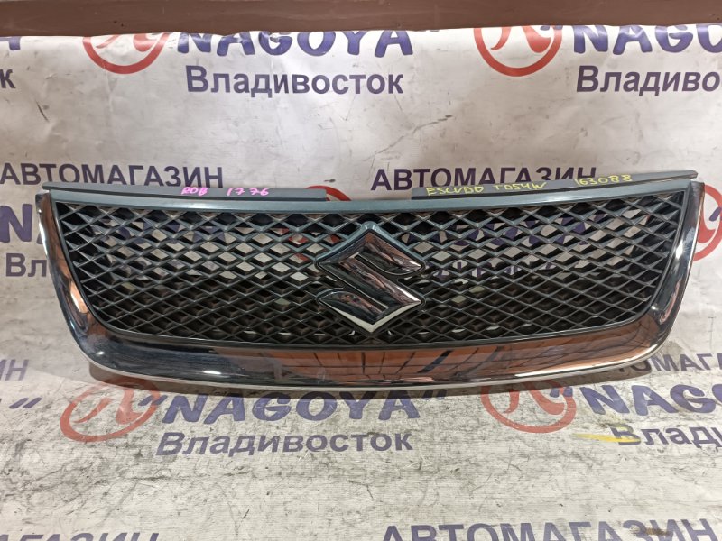 Решетка SUZUKI ESCUDO TD54W J20A передняя 1 MODEL (б/у)