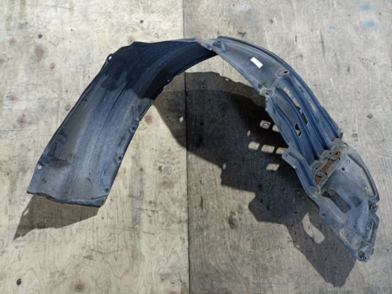 Подкрылок TOYOTA CELICA ZZT230 1ZZ-FE передний левый (б/у)