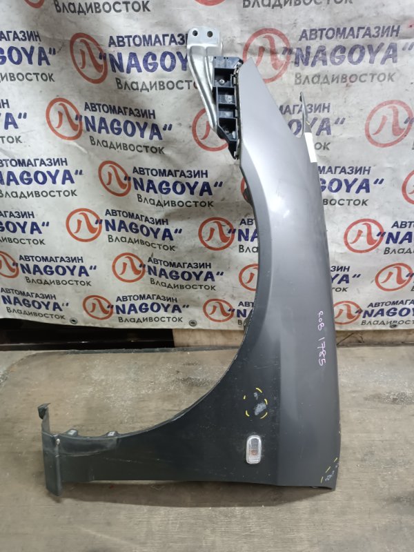 Крыло HONDA CIVIC FERIO ES3 D17A переднее левое 2 MODEL (б/у)