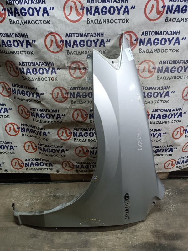 Крыло MAZDA MPV LWEW FS-DE переднее левое 1 MODEL (б/у)