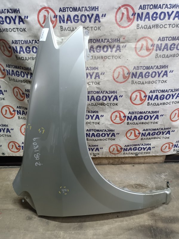 Крыло MAZDA MPV LWEW FS-DE переднее правое 1 MODEL (б/у)