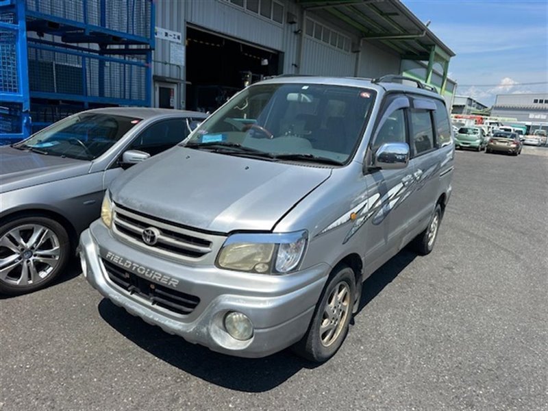 Ветровики комплект TOYOTA TOWN ACE NOAH KR42 3S-FE (б/у)