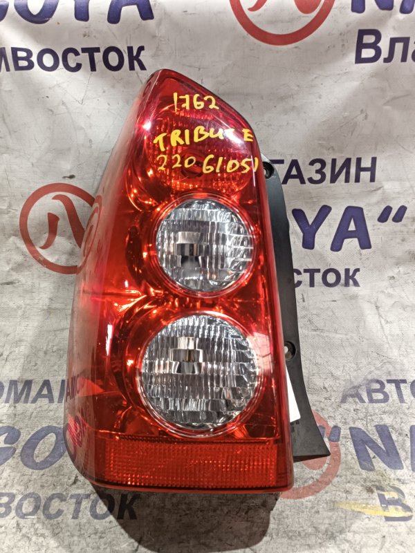 Стоп-сигнал MAZDA TRIBUTE EPEW YF задний левый 220-61051 (б/у)