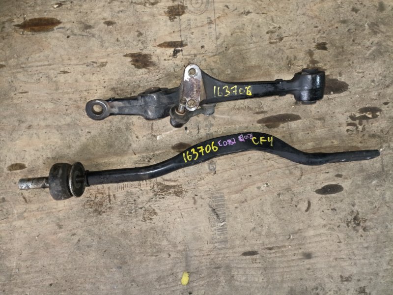 Рычаг нижний HONDA ACCORD CF4 F20B передний левый (б/у)