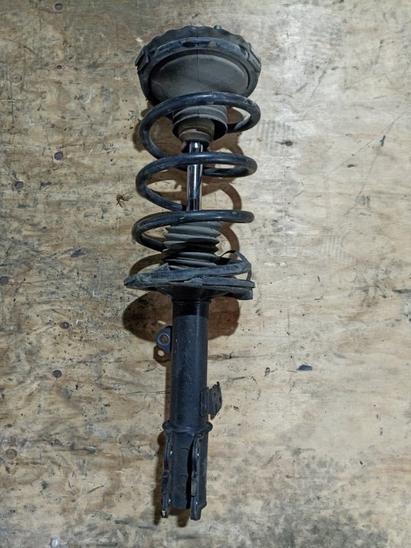 Стойка TOYOTA VISTA ARDEO SV55 3S-FE передняя правая (б/у)