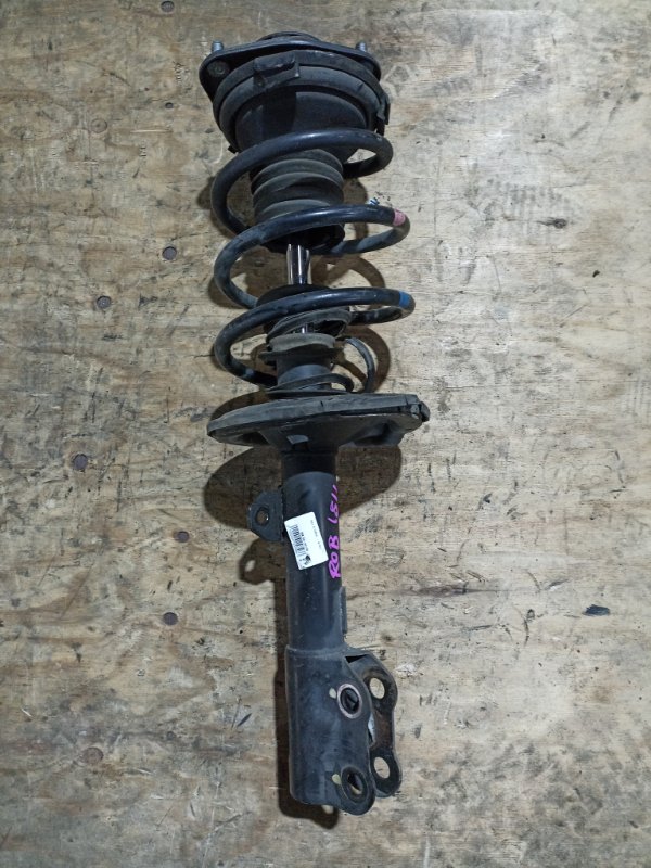 Стойка TOYOTA OPA ZCT10 1ZZ-FE передняя правая (б/у)