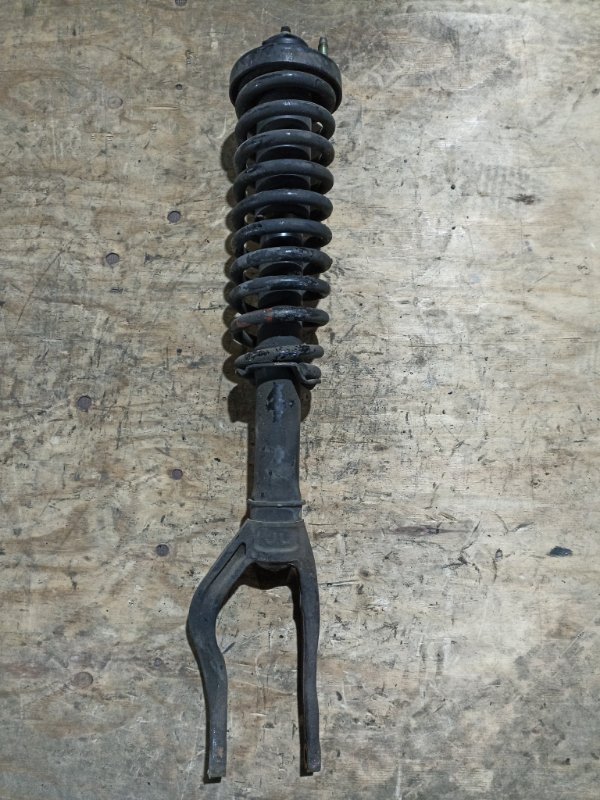 Стойка HONDA CR-V RD1 B20B передняя левая (б/у)