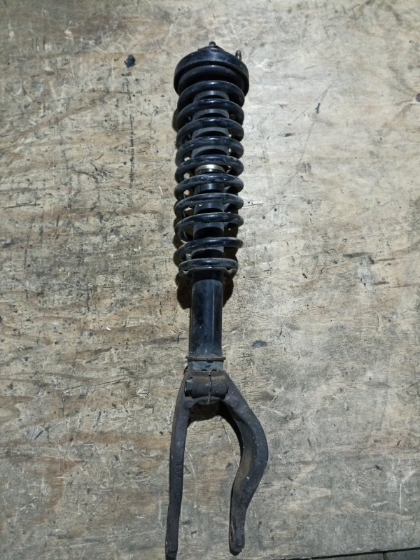 Стойка HONDA CR-V RD1 B20B передняя левая (б/у)