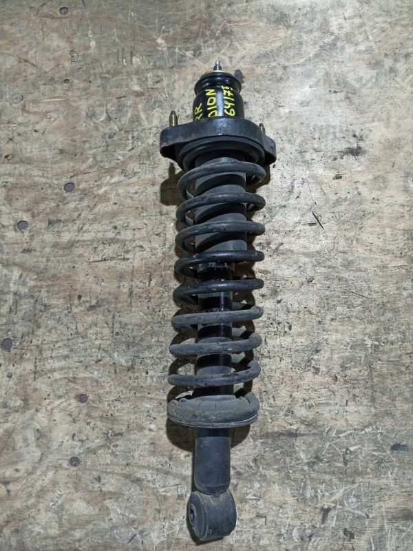 Стойка MITSUBISHI DION CR9W 4G63 задняя правая (б/у)