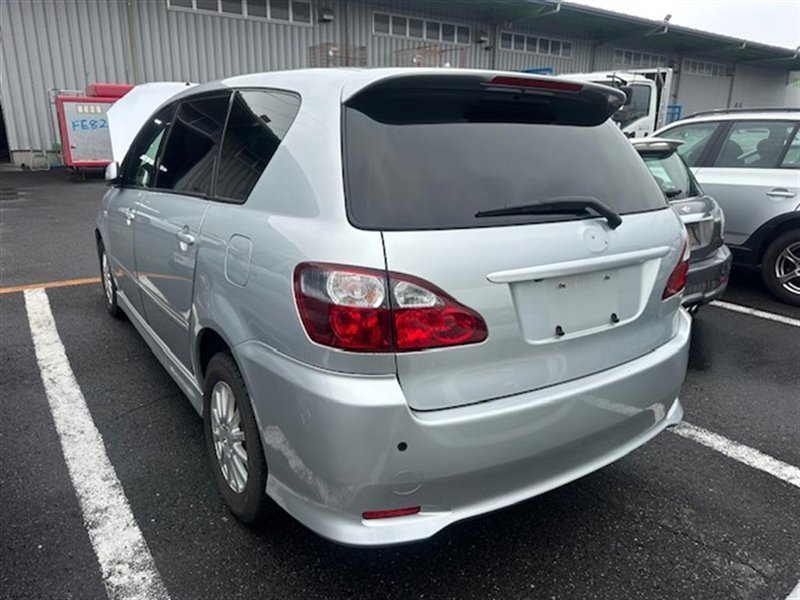 Спойлер TOYOTA IPSUM ACM26 2AZ-FE задний COLOR 1D4 (б/у)