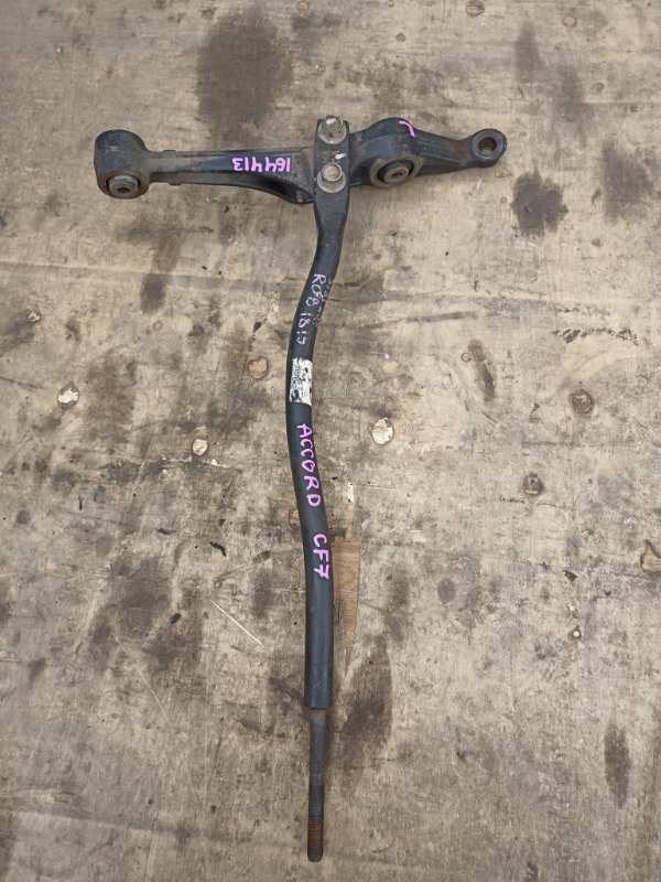 Рычаг нижний HONDA ACCORD CF7 F23A передний левый (б/у)