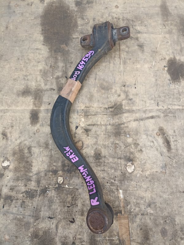 Рычаг нижний MITSUBISHI LEGNUM EA3W 4G64 передний правый (б/у)