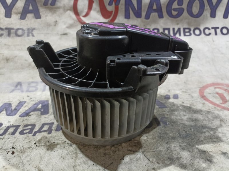 Мотор печки TOYOTA ALLION ZRT265 2ZR-FAE (б/у)