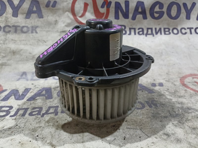Мотор печки ISUZU BIGHORN UBS69GW 4JG2 (б/у)