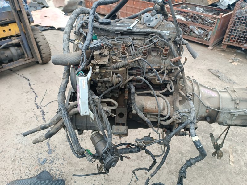 Двигатель NISSAN VANETTE SS28VN R2 722915 (б/у)