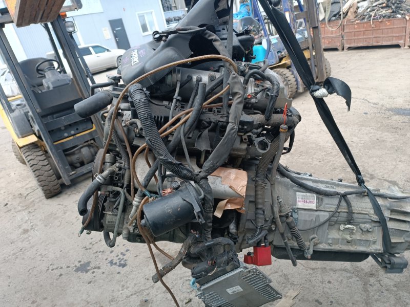 Двигатель SUZUKI ESCUDO TD94W H27A 271965 (б/у)