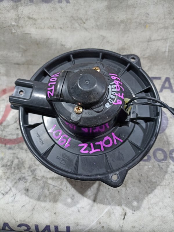 Мотор печки TOYOTA VOLTZ ZZE138 1ZZ-FE (б/у)