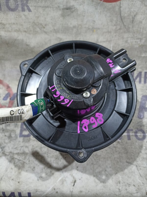 Мотор печки TOYOTA IPSUM ACM26 2AZ-FE (б/у)