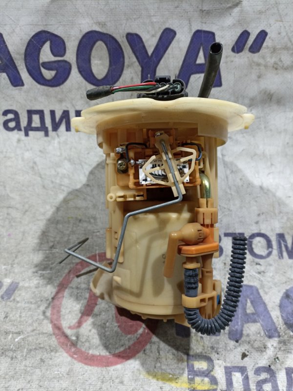 Бензонасос NISSAN LIBERTY RM12 QR20DE (б/у)