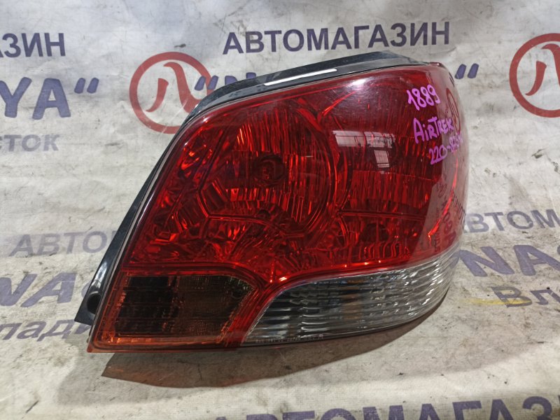 Стоп-сигнал MITSUBISHI AIRTREK CU4W 4G64 задний правый 220-87546 (б/у)
