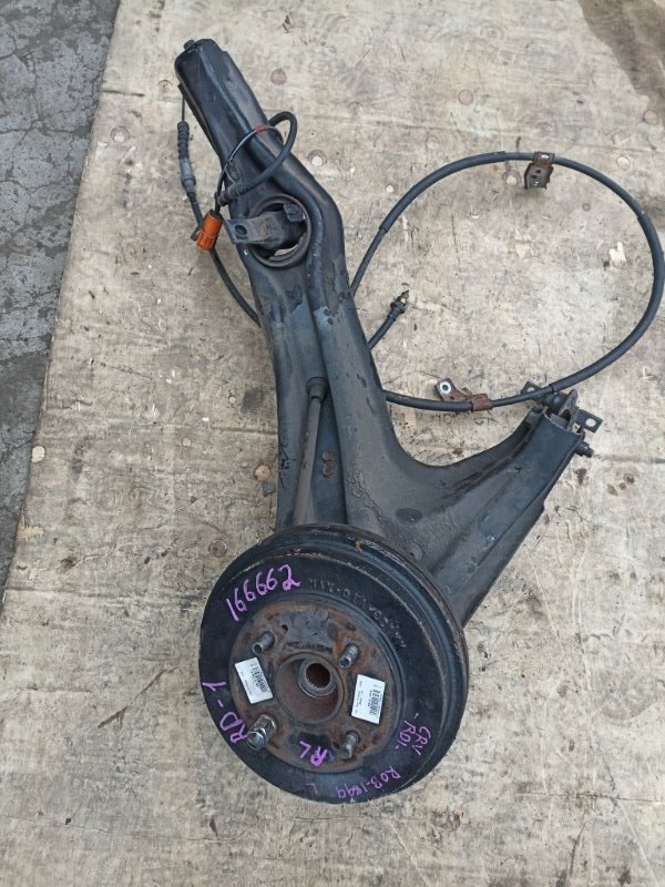 Ступица HONDA CR-V RD1 B20B задняя левая 1 MODEL (б/у)