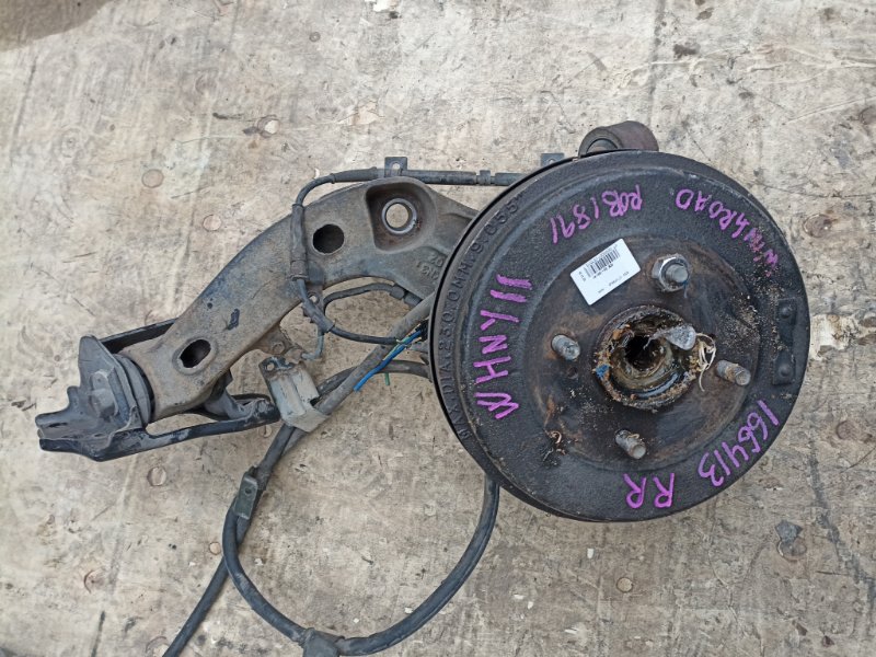 Ступица NISSAN WINGROAD WHNY11 QG18DE задняя правая ABS (б/у)